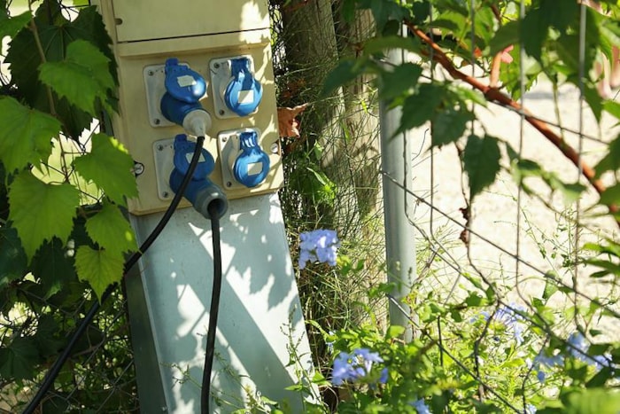 Emplacement  Confort Caravane/Tente Électricité (16 A)