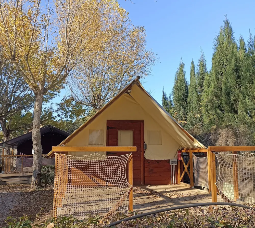 Location - Tente Éco-Lodge 2/4 Personnes - Camping les Berges du Canal