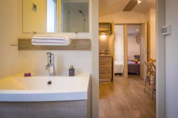 Mietunterkunft - Mobilheim Cosy Plus Klimatisiert 3 Zimmer - I63c - Camping Tohapi - Le Domaine d'Anghione
