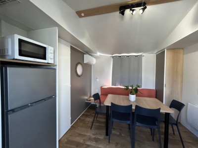 MODEL MEDITERRANEO — 9