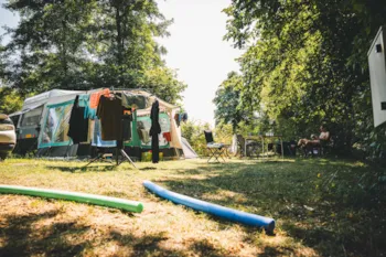 Stellplatz - Komfortstellplatz Mit Strom,Wasser,Abwasser - Aktiv Camp Purgstall Camping- & Ferienpark