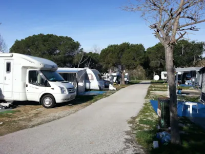 Camping La Buganvilla - Andalucía