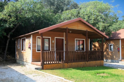 Bungalow — 2