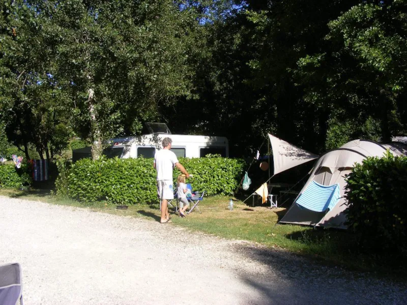 Emplacement Camping 100 M²