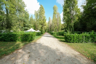 campsite pitch 100 m²