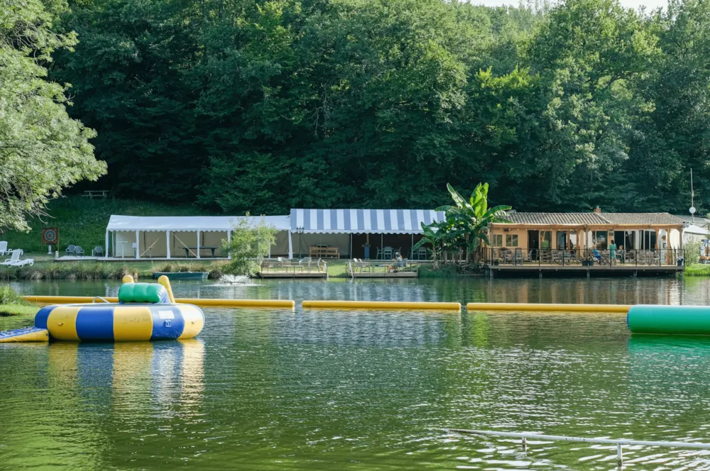 Camping Les 2 Lacs - image n°1 - Camping2Be