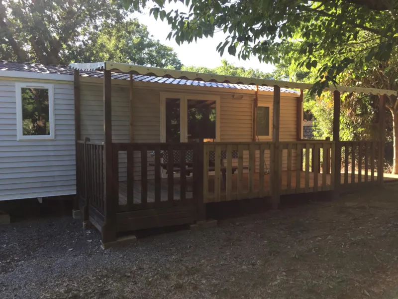 Grand Mobil Home Personne À Mobilité Réduite