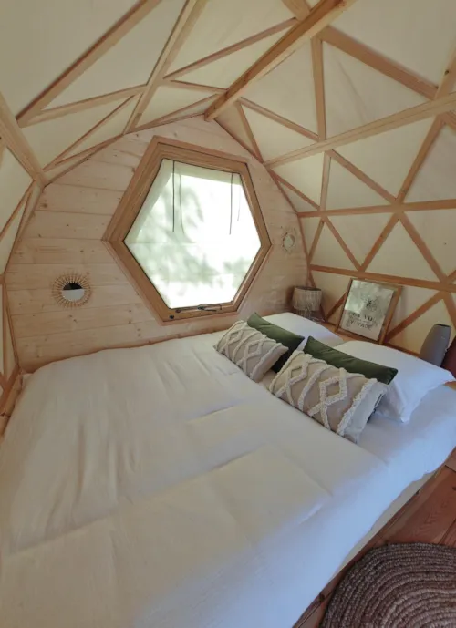 Accommodation - Geodesic Trailer - image n°2 - CAMPING DE L'ARCHE