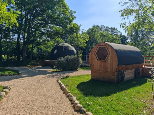 Accommodation - Geodesic Trailer - image n°5 - CAMPING DE L'ARCHE