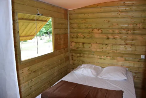 Mietunterkunft - Ausgestattetes Zelt Ecolodge Sahari 19M² (Ohne Sanitäre Anlagen) - image n°5 - Camping la Charderie