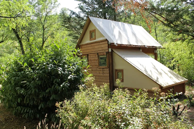 Location - Lodge Evolutive 20M² (Sans Sanitaires) - Camping la Charderie