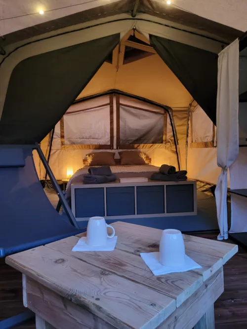 Huuraccommodatie(s) - Glamping Tent - image n°4 - Camping la Charderie