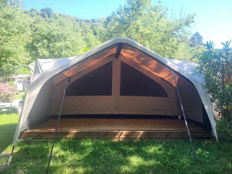 Tente Dome 25M2 Pret À Camper