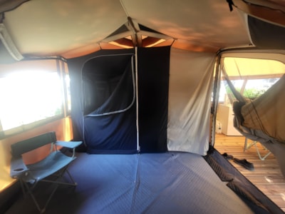 Fully Equipped Tent – Large "Ready to Camp" Model 2025