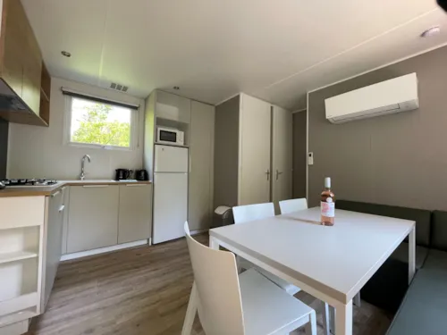 Accommodation - Mobil-Home* 844 3 Bedrooms - image n°2 - Camping de Laborie