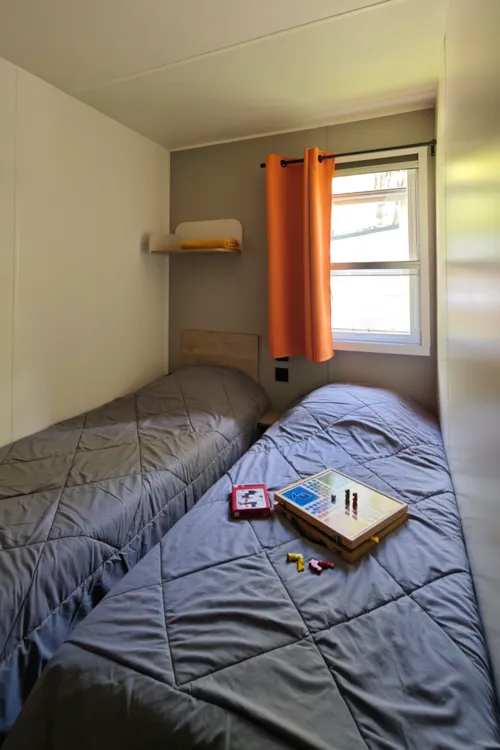 Location - Grand Confort Super Mercure Riviera - Arrivée/Départ Mercredi Ou Dimanche - 2 Chambres (1) - image n°4 - Camping de Laborie