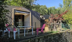 Locatif - Zeltbungalow Maori - CAMPING LES CHATAIGNIERS