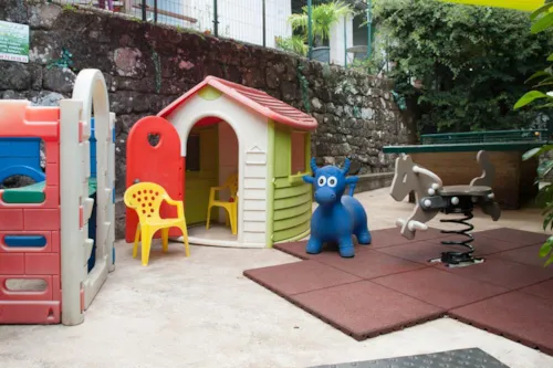 Stellplatz - Stellplatz - image n°4 - CAMPING LES CHATAIGNIERS