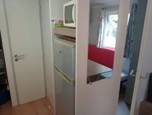 Locatif - Mobil home 5 personnes climatisé - CAMPING LES CHATAIGNIERS