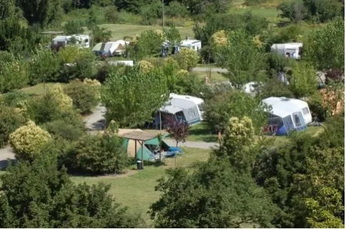 Pitch - Standard Tent/Caravan/Camping-Car Pitch Package + 10 A - image n°3 - Camping Les Arches