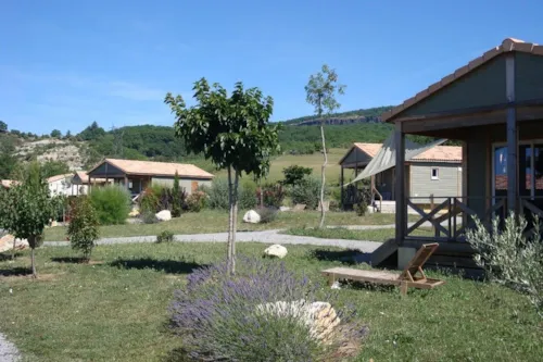 Accommodation - Chalet Confort 28 M² - image n°2 - Camping Les Arches