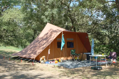 Pitch - Standard Tent/Caravan/Camping-Car Pitch Package + 10 A - image n°6 - Camping Les Arches