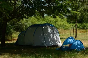 Emplacement - Pitch hiker/cyclist - Camping les Peupliers