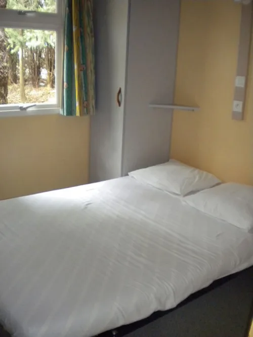 Location - Chalet Eco 2 Chambres - image n°3 - Camping les Peupliers