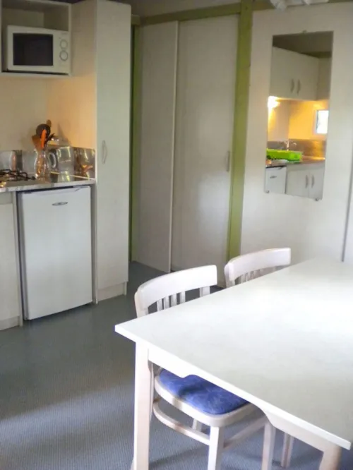 Location - Chalet Eco 2 Chambres - image n°2 - Camping les Peupliers
