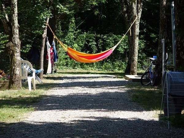Flower Camping Le Plan d'Eau - Ardèche — Photo 4