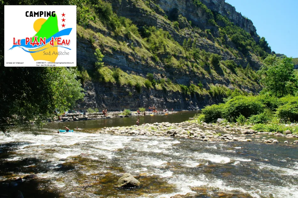 Flower Camping Le Plan d'Eau - Ardèche