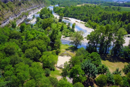 Flower Camping Le Plan d’Eau – Ardèche