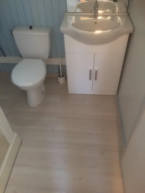 Location - Chalet Xeres 30 M², 1 Chambre Séparée. - image n°8 - Camping Les Chênes Verts