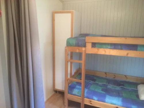 Location - Chalet Xeres 30 M², 1 Chambre Séparée. - image n°6 - Camping Les Chênes Verts