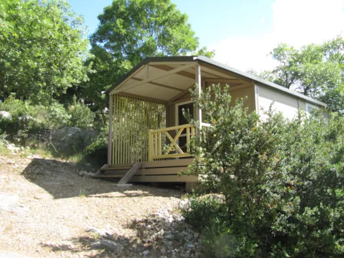 Location - Chalet Tonga 17 M2  2 Personnes - image n°2 - Camping Les Chênes Verts