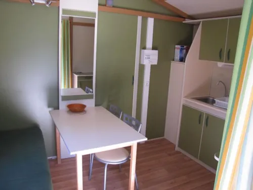 Location - Chalet Tonga 17 M2  2 Personnes - image n°7 - Camping Les Chênes Verts