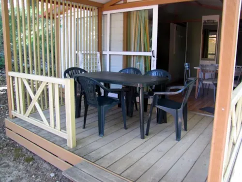 Location - Chalet Gitotel Morea 30M², 2 Chambres. - image n°2 - Camping Les Chênes Verts