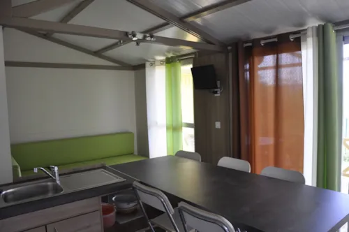 Mietunterkunft - Chalet Grand Confort Eden 54M² - 3 Zimmer - image n°4 - Camping Les Chênes Verts