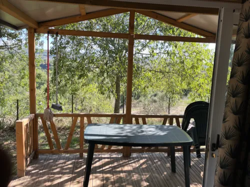 Mietunterkunft - Chalet Hékipia 5 Personnes  30M2 - image n°3 - Camping Les Chênes Verts