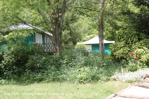 Huuraccommodatie(s) - Bungalowtent - image n°2 - Camping Les Berges Du Doux