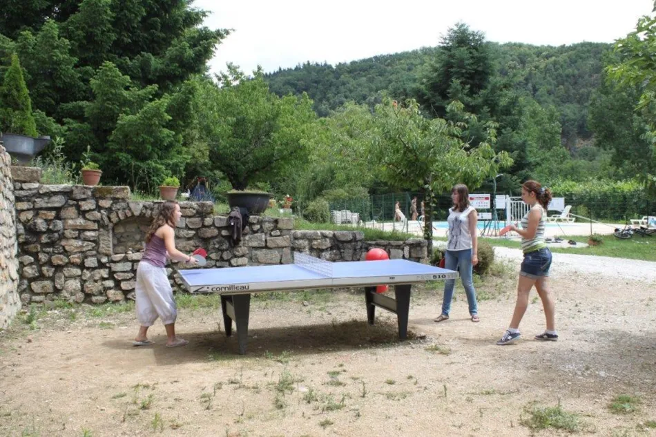 Camping Les Berges Du Doux