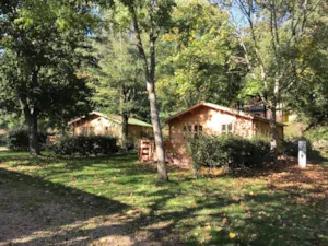 Locatif - COTTAGE bois - Camping Les Berges Du Doux