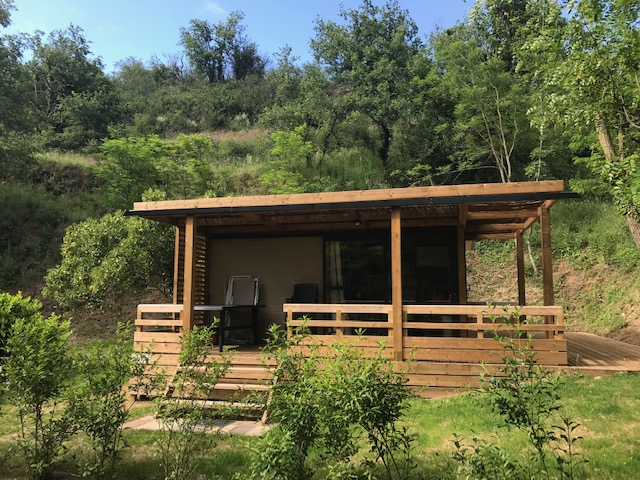 Huuraccommodatie - Chalet Panoramisch 2021 - Camping Les Berges Du Doux