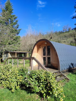 Accommodation - Wooden Cabin Mégapod - Camping Les Berges Du Doux