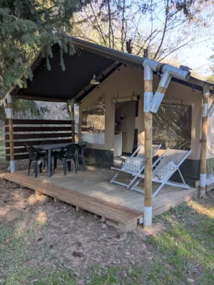 Locatif - Tente Safari - Camping Les Berges Du Doux