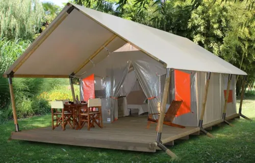 Location - Bungalow Toilé Massaï 2 Chambres - Sans Sanitaire - image n°2 - Camping Paradis - Bois Simonet
