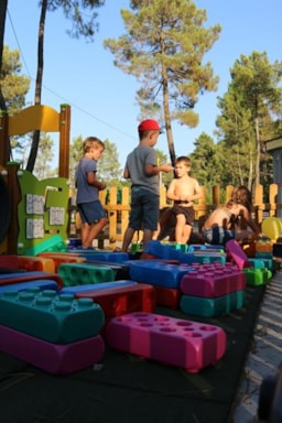 Camping Bois Simonet - image n°41 - Roulottes