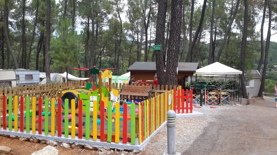 Camping Paradis - Bois Simonet