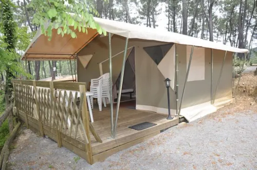 Location - Bungalow Toilé Canada 3 Chambres - Sans Sanitaire - image n°4 - Camping Paradis - Bois Simonet