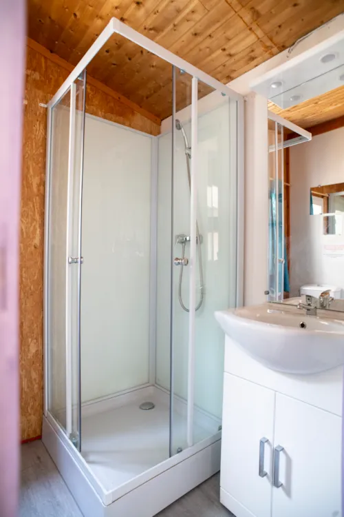 Location - Chalet Joker - 1 Chambre - image n°6 - Camping Paradis - Bois Simonet